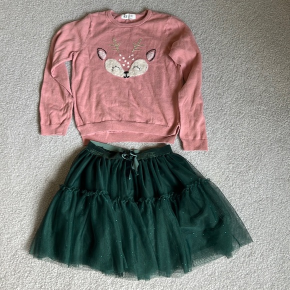 H&M Other - Girls H & M Sweater/Skirt Set, Size 6-7
